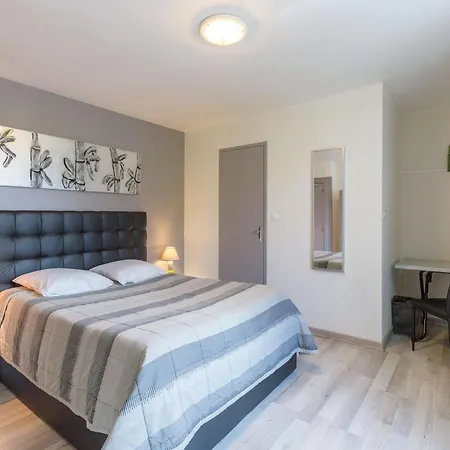 Alp'hotel Szálloda Voreppe