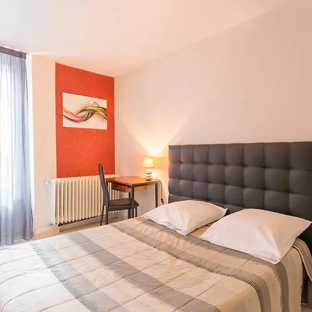 Hotell Alp'hotel *