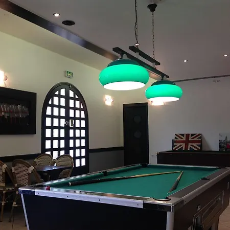 Alp'hotel Hotell Voreppe