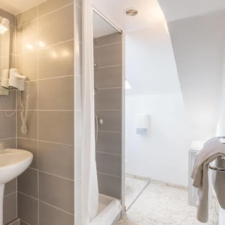 Alp'hotel Hotell *